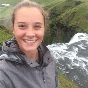 Meet your Posher, Haley